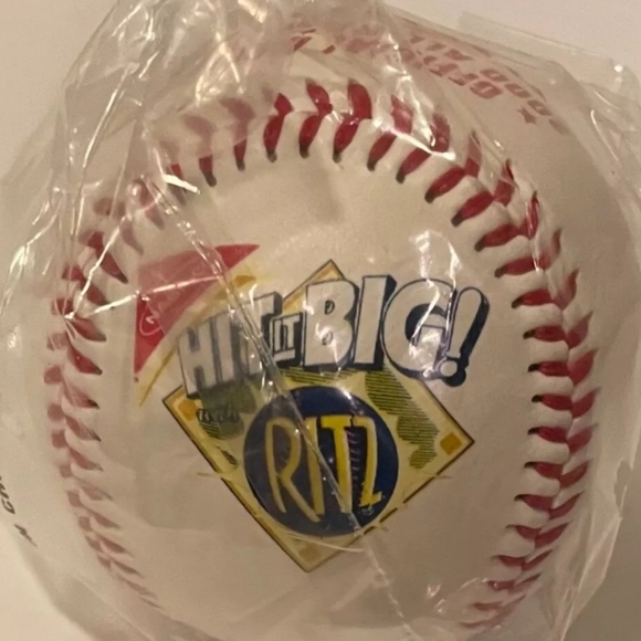 2000 All Star Game baseball - Picture 2 of 3